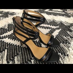 Nine West Heel Size 8.5